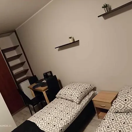 KWATERY NOCLEGI DARŁOWO Marek Parking-Auta-Rowery