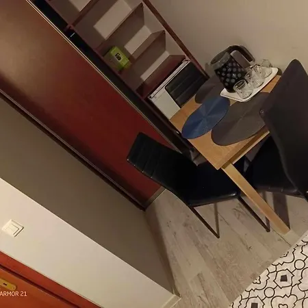 KWATERY NOCLEGI DARŁOWO Marek Parking-Auta-Rowery Hostel *