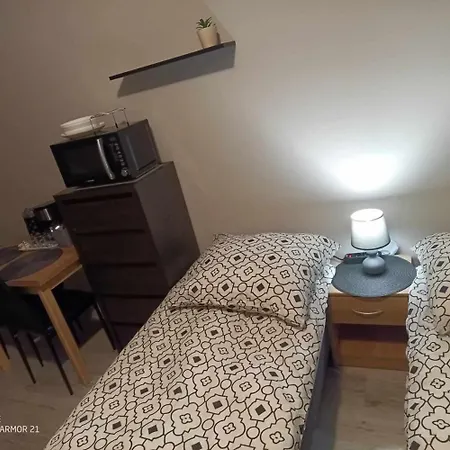 Hostel KWATERY NOCLEGI DARŁOWO Marek Parking-Auta-Rowery Darłowo