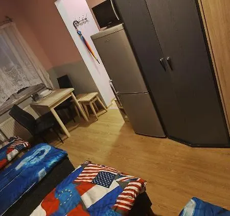 KWATERY NOCLEGI DARŁOWO Marek Parking-Auta-Rowery Hostel
