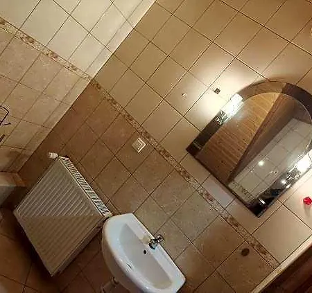 - Marek Vandrarhem Darłowo
